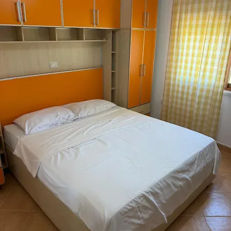 Giardin Seaside Retreat * Голем